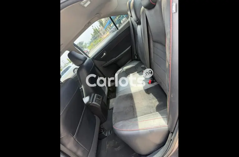 Foreign used 2015 Toyota Camry XSE key for sale in Abuja, FCT - photo 2 of 6