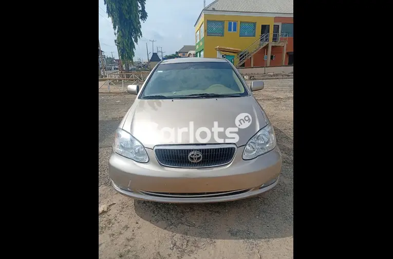 2004 Toyota Corolla - 1/5