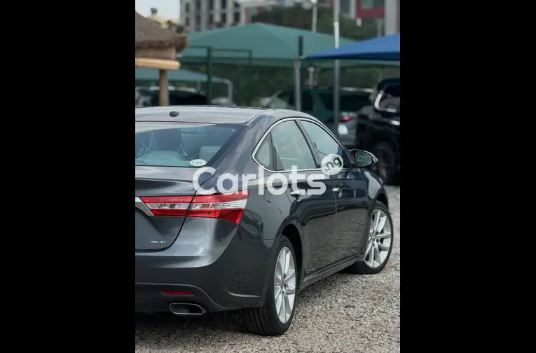 Foreign Used 2013 Toyota Avalon for sale in Garki, FCT - thumbnail 5