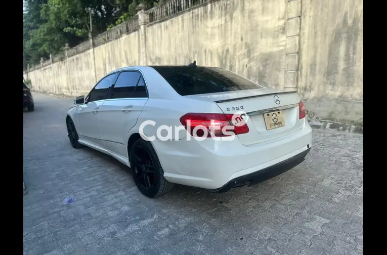 Nigerian Used BELGIUM GRADE 2011 MERCEDES BENZ E350 for sale in Ajah, Lagos - photo 7 of 7