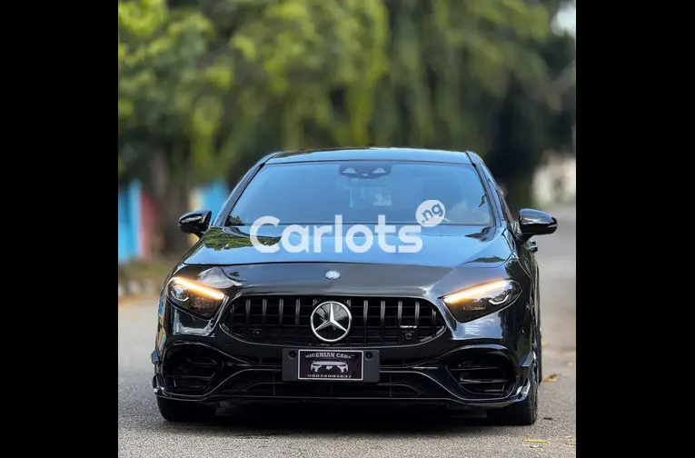 2020 MERCEDES BENZ A35 AMG - 2/7