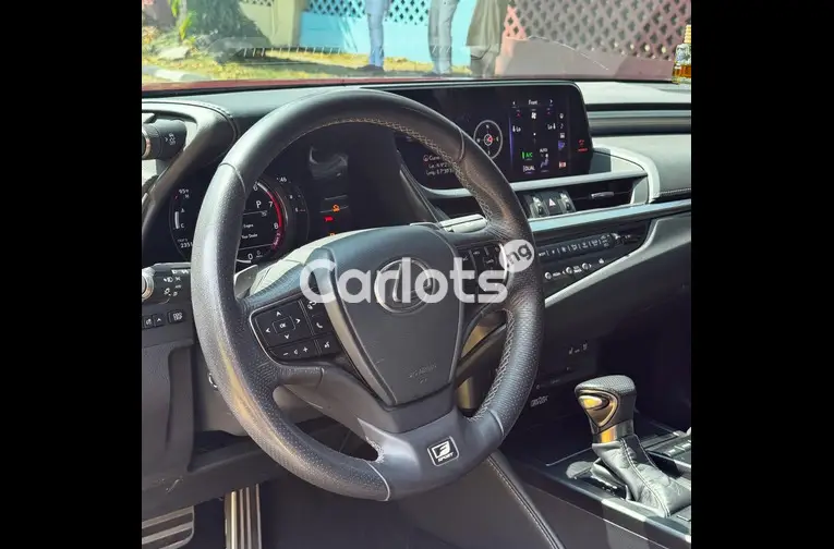 FOREIGN USED 2019 LEXUS ES 350 F-SPORT for sale in Abuja, FCT - photo 4 of 7