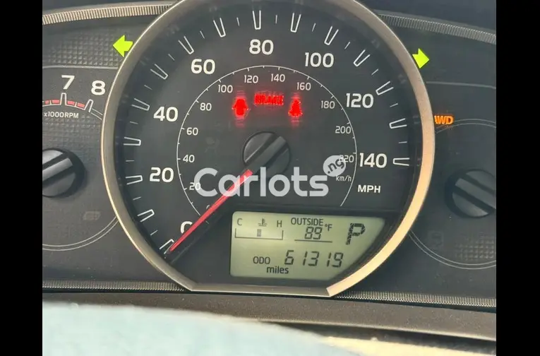 2014 TOYOTA RAV4 XLE - 5/6