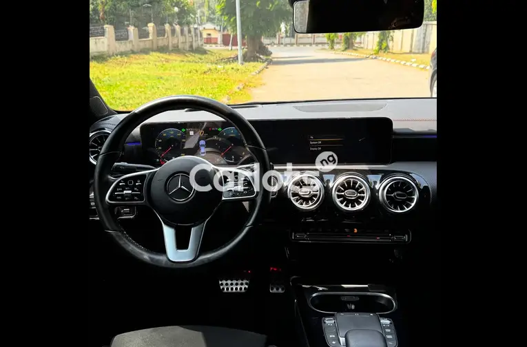 FOREIGN USED 2022 MERCEDES BENZ CLA250 for sale in Abuja, FCT - thumbnail 3