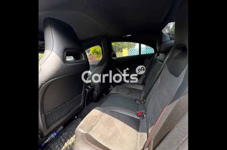 FOREIGN USED 2022 MERCEDES BENZ CLA250 for sale in Abuja, FCT - photo 5 of 7