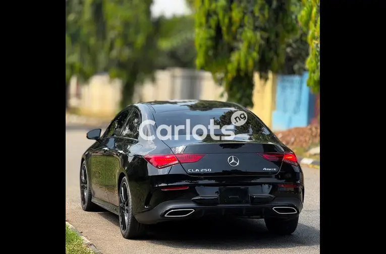 FOREIGN USED 2022 MERCEDES BENZ CLA250 for sale in Abuja, FCT - photo 6 of 7