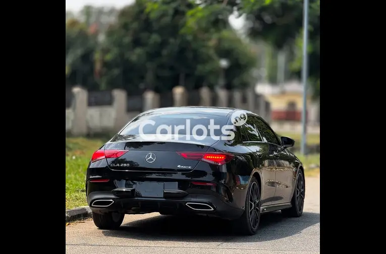 FOREIGN USED 2022 MERCEDES BENZ CLA250 for sale in Abuja, FCT - thumbnail 7