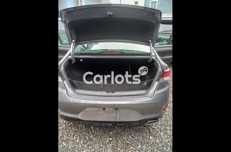 NEW ARRIVAL FOREIGN USED 2018 HYUNDAI SONATA SE - 4