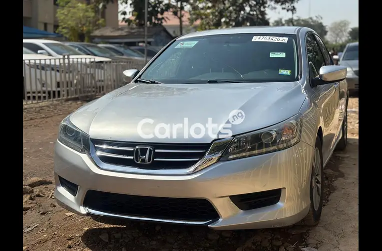 FOREIGN USED HONDA ACCORD 2014 WITH ORIGINAL CUSTOM DUTY for sale in Abuja, FCT - thumbnail 5