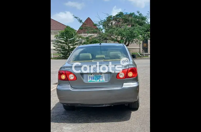 Clean Nigerian used Toyota corolla 2006 model with custom duty