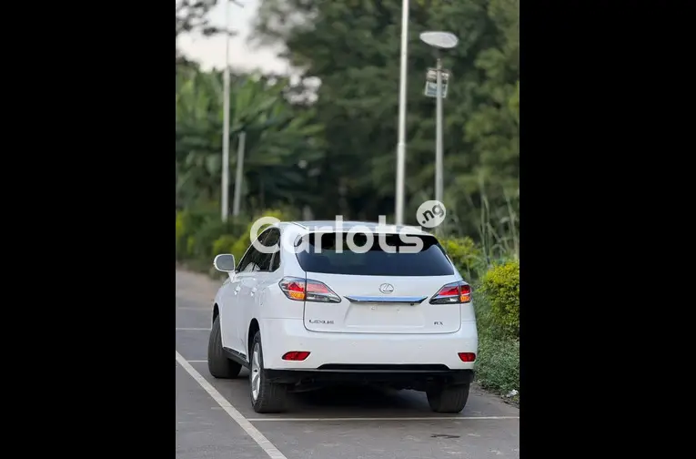 2013 LEXUS RX270 4CYL - 5/6
