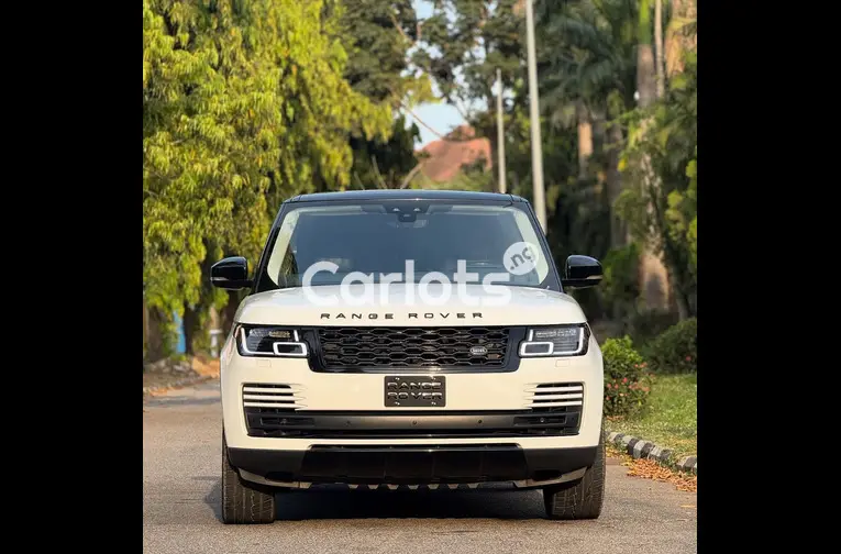 FOREIGN USED 2022 RANGE ROVER VOGUE LWB for sale in Abuja, FCT - photo 2 of 7
