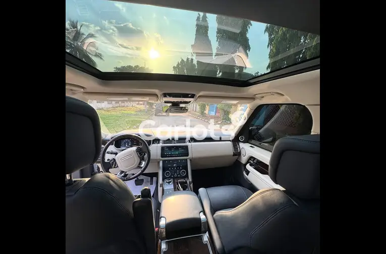 FOREIGN USED 2022 RANGE ROVER VOGUE LWB for sale in Abuja, FCT - thumbnail 5