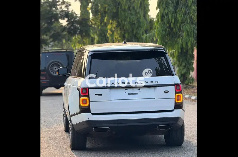 FOREIGN USED 2022 RANGE ROVER VOGUE LWB for sale in Abuja, FCT - photo 7 of 7