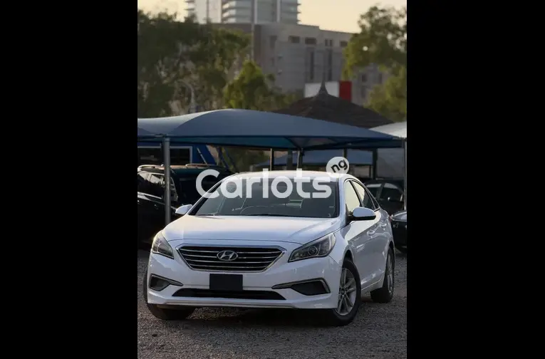 Used 2017 Hyundai Sonata - 1/7