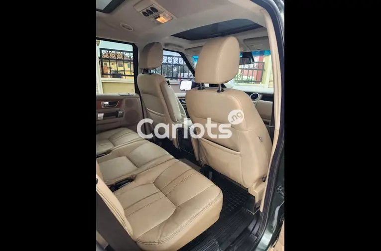 REGISTERED 2012 LAND ROVER LR4 for sale in Ikeja, Lagos - photo 4 of 7