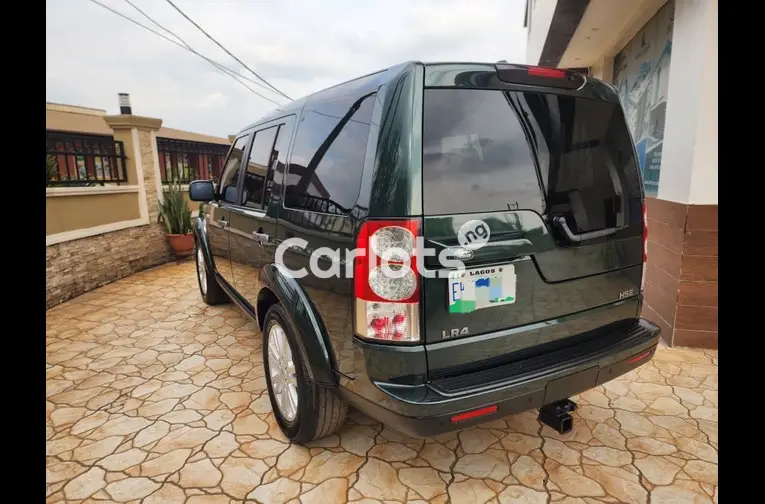 REGISTERED 2012 LAND ROVER LR4 - 7/7