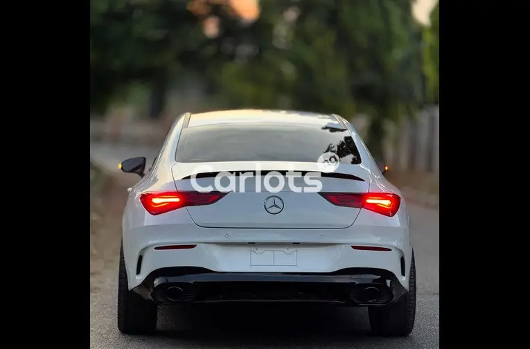 FOREIGN USED 2021 MERCEDES BENZ CLA250 AMG TRIM for sale in Abuja, FCT - thumbnail 7