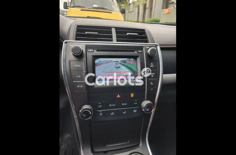 NEW ARRIVAL FOREIGN USED 2017 TOYOTA CAMRY SE for sale in Ikeja, Lagos - thumbnail 3