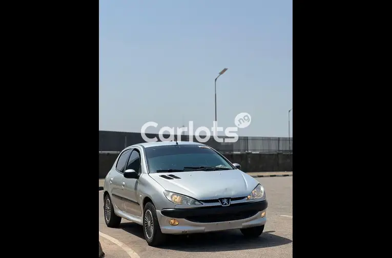 Used 2004 PEUGEOT 206 - 1/7