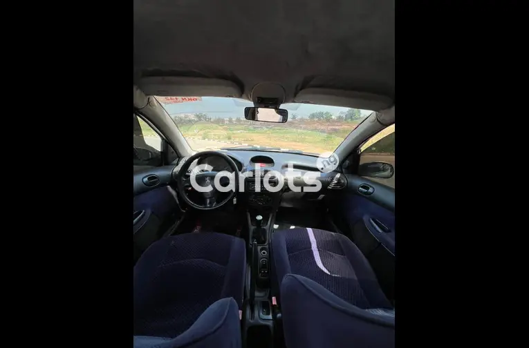 Used 2004 PEUGEOT 206 - 2/7