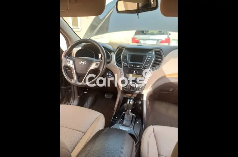 FOREIGN USED 2013 HYUDIA SANTA FE SPORT for sale in Lagos - thumbnail 2