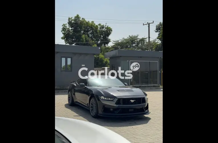 FOREIGN USED 2024 FORD MUSTANG ECO BOOST for sale in Abuja, FCT - photo 3 of 7