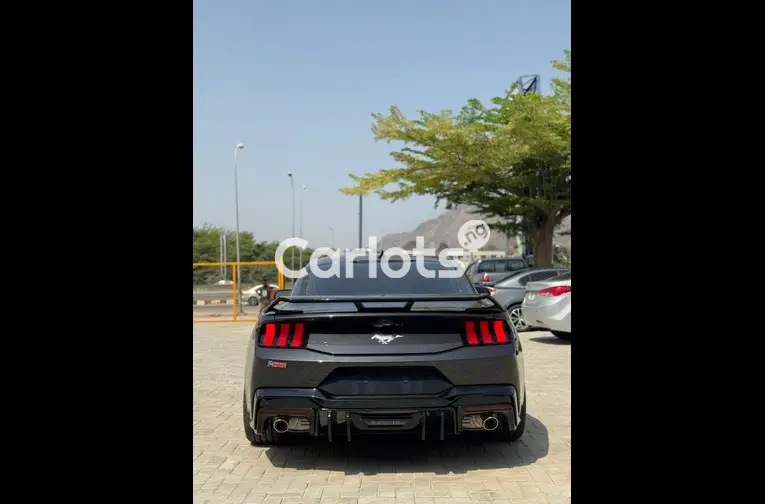 FOREIGN USED 2024 FORD MUSTANG ECO BOOST for sale in Abuja, FCT - thumbnail 7