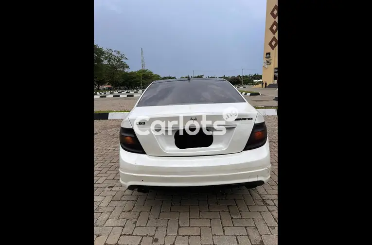 2008 MERCEDES BENZ C300 for sale in Lagos, Lagos - thumbnail 6