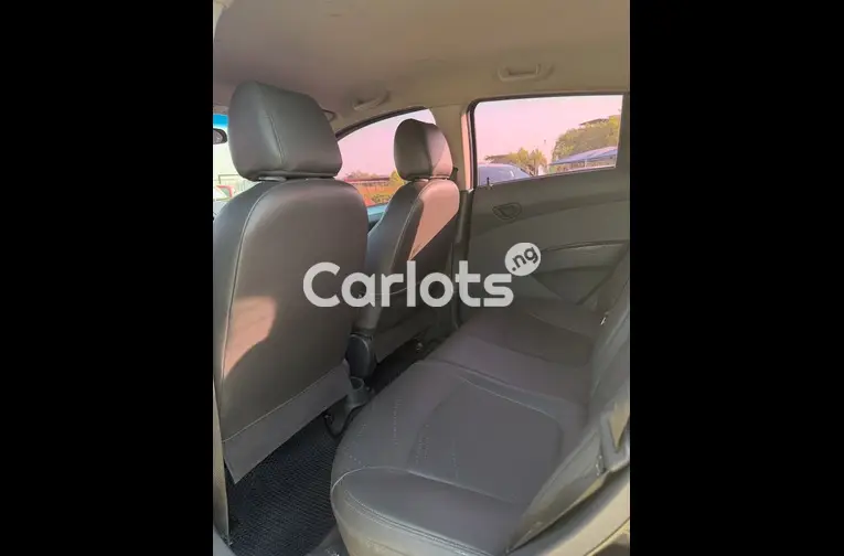 Foreign Used 2013 Chevrolet Spark for sale in Garki, FCT - photo 5 of 7