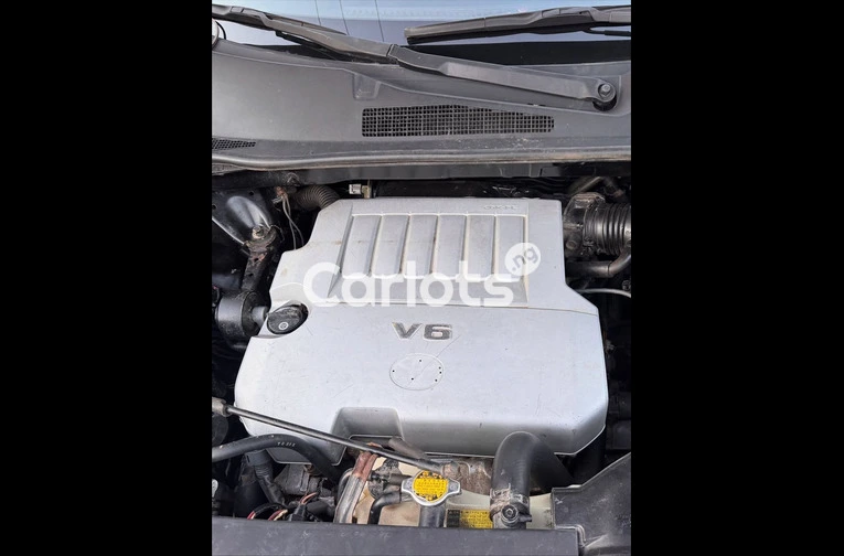 Nigerian Used TOKS STANDARD 2012 TOYOTA HIGHLANDER for sale in Kaduna - photo 7 of 7