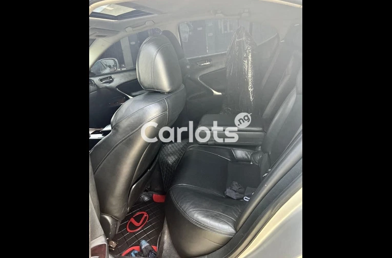 Nigerian Used 2008 FIRST BODY UNREGISTERED LEXUS IS250 for sale in Abuja, FCT - photo 3 of 4