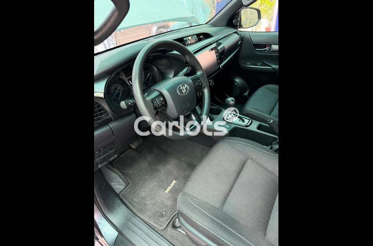 Brand New 2024 Toyota Hilux adventure SRS - 3/7