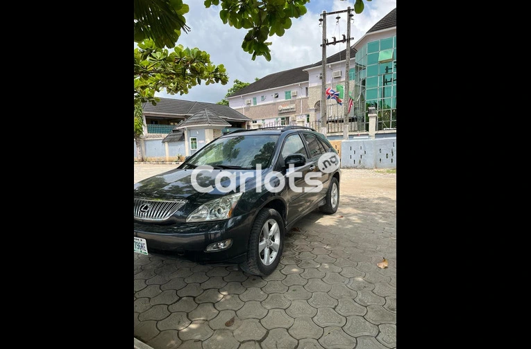 Nigerian Used TOKS STANDARD 2004 LEXUS RX330 for sale in Amuwo Odofin, Lagos - photo 6 of 7