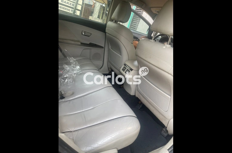 BELGIUM GRADE 2013 TOYOTA VENZA AWD V6 FULL OPTION for sale in Surulere, Lagos - photo 4 of 7