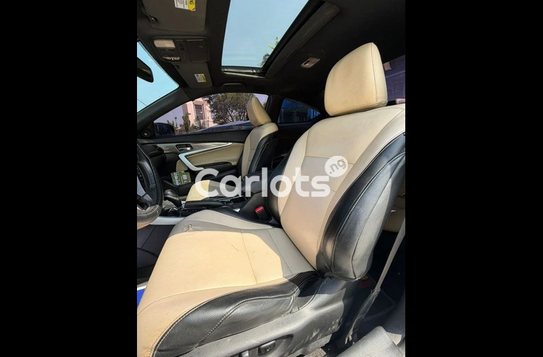 Clean used Honda Accord Coupe 2016 model V6 engine for sale in Abuja, FCT - photo 2 of 6