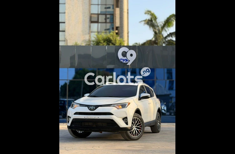 Foreign used Toyota RAV4 2016 model with duty for sale in Abuja, FCT - photo 7 of 7