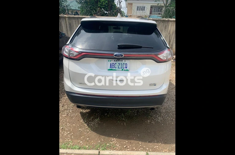 Registered Ford Edge 2015