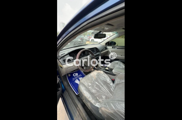 Used HYUNDAI Sonata 2015 model Keyless with duty - 1/6