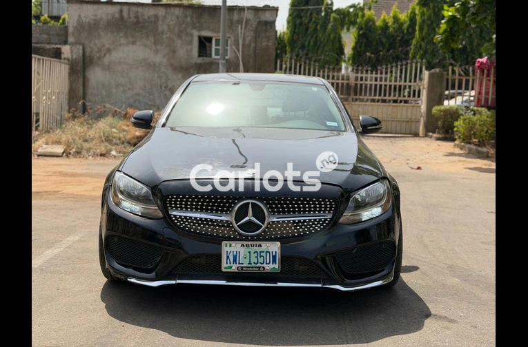 2016 MERCEDES C300 - 1/7