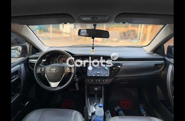 Nigerian Used 2018 UPGRADED TOYOTA COROLLA S for sale in Abuja, FCT - photo 3 of 6