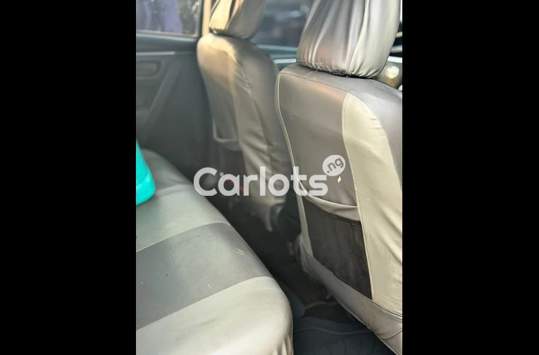 Nigerian Used 2018 UPGRADED TOYOTA COROLLA S for sale in Abuja, FCT - photo 4 of 6