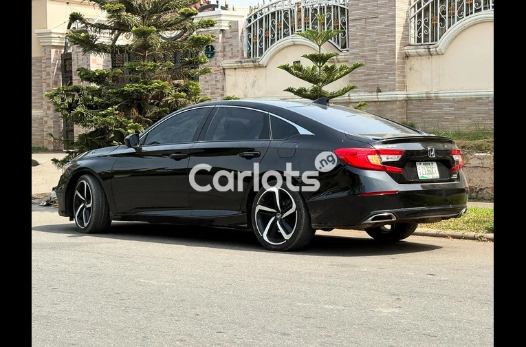 Foreign used Honda accord 2020 - 1/7