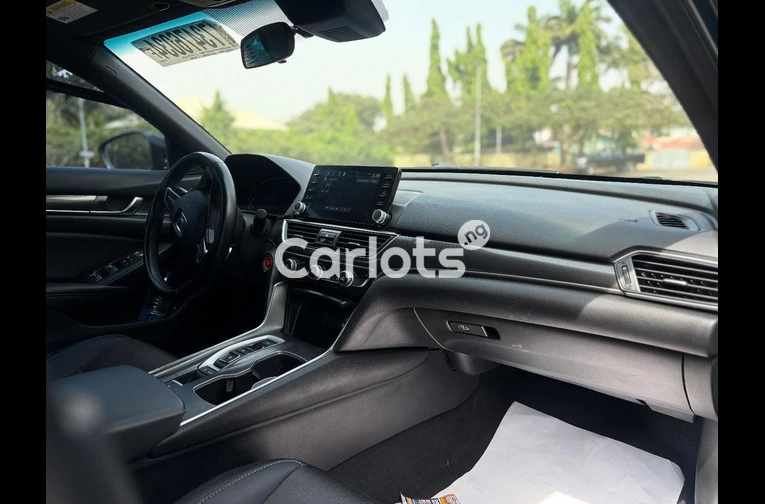 Foreign used Honda accord 2020 for sale in Abuja, FCT - photo 2 of 7