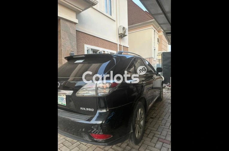 Used Lexus RX350 2012 model