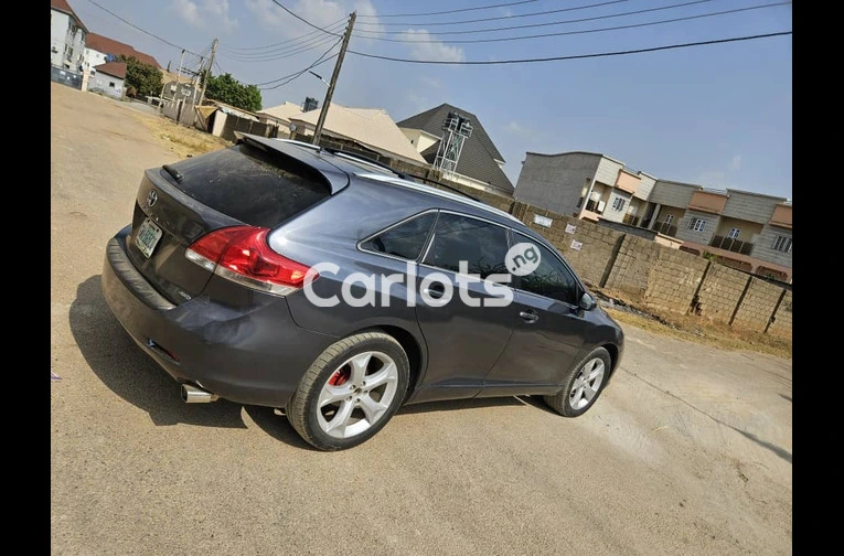 Toyota Venza 2009 model for sale in Abuja, FCT - photo 1 of 6