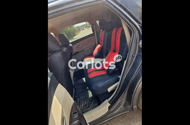 Toyota Venza 2009 model for sale in Abuja, FCT - thumbnail 5