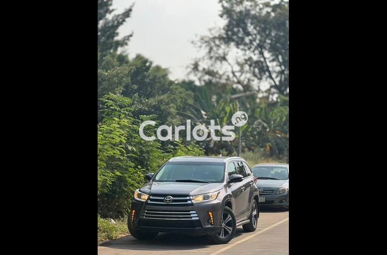 2018 TOYOTA HIGHLANDER - 1/7