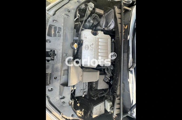 Foreign Used 2018 TOYOTA HIGHLANDER for sale in Garki, FCT - thumbnail 5
