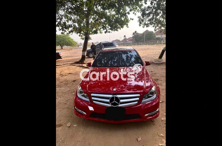 2012 MERCEDES BENZ C300 for sale in Abuja, FCT - thumbnail 2